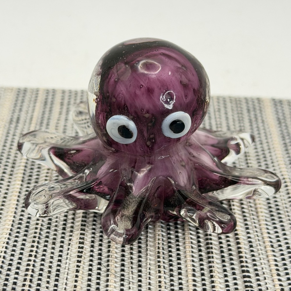 Hand Blown Art Glass Octopus Figurine Paperweight Purple UV Art Glass 2.5in